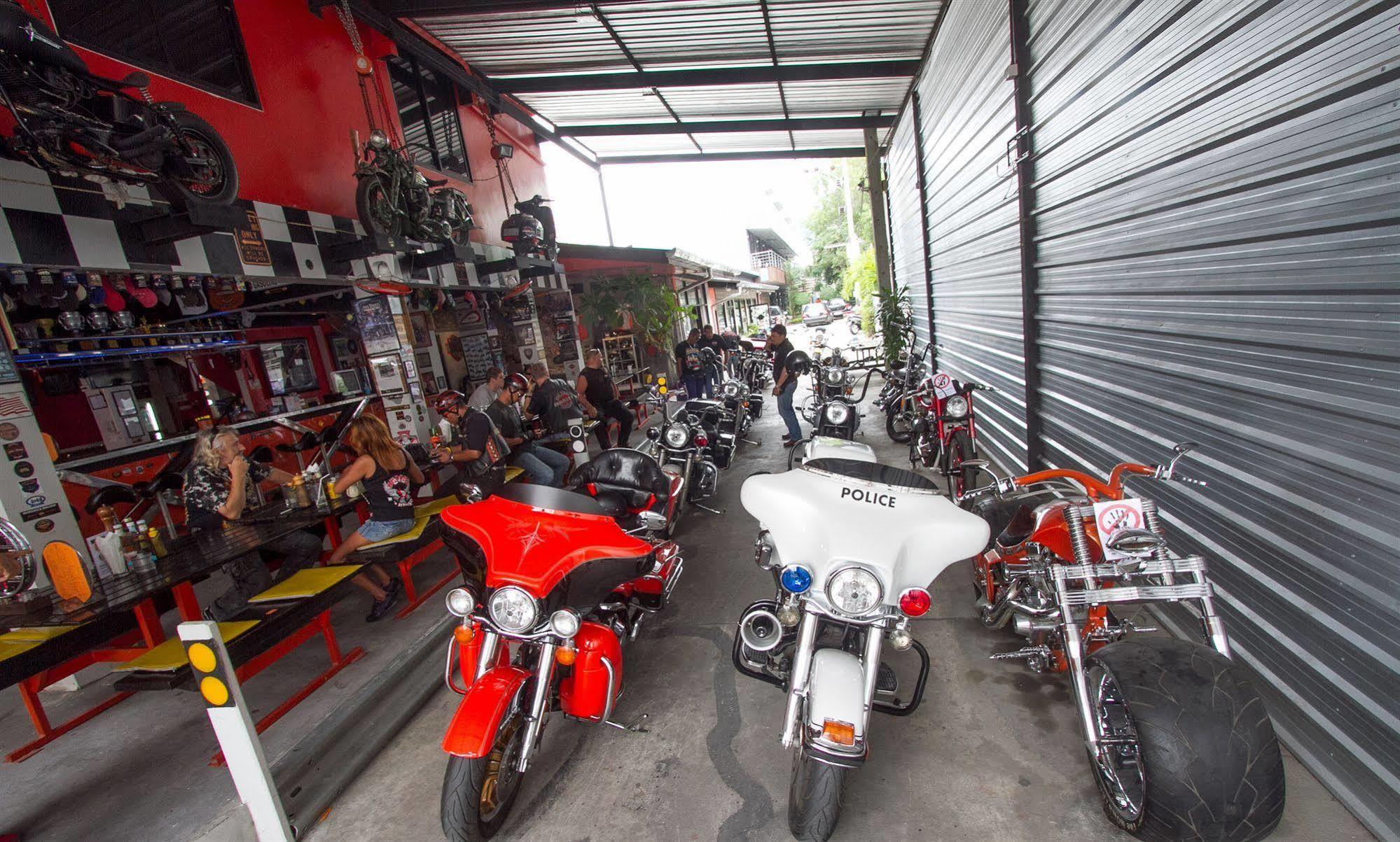 Nicky'S Handlebar Patong Exterior foto